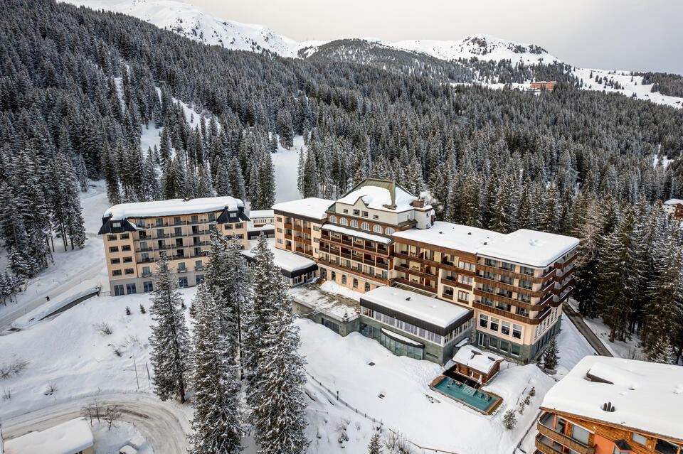 Seminarhotel mit Aussenpool in Schweiz