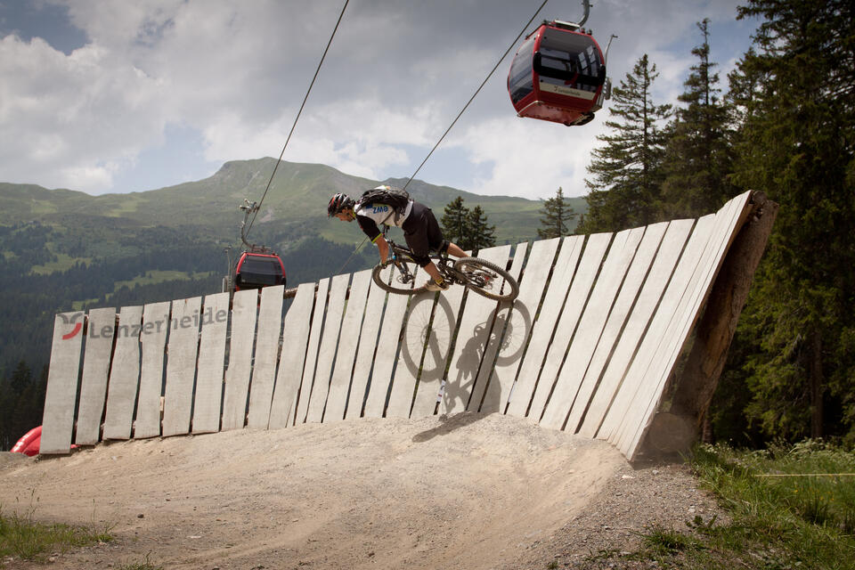 Pumptrack Skill Center Lenzerheide | © Graubünden Ferien/LMS AG