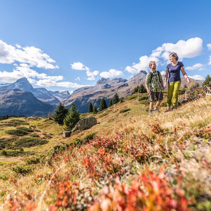 autumn hike Arosa | © Mattias Nutt Photography