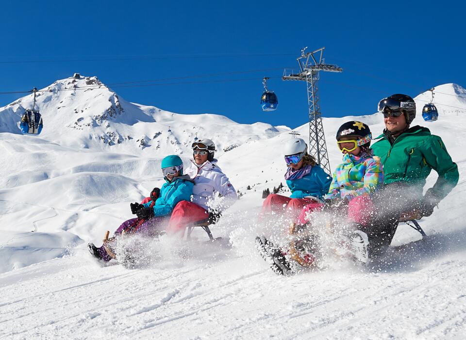 sledging with the Arosa family