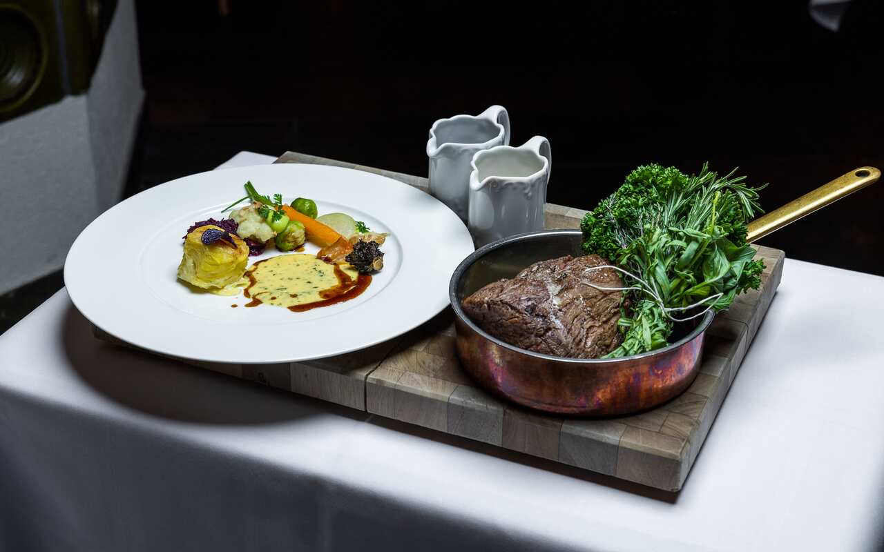 four-star culinary delights at the hotel