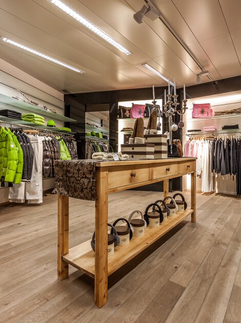 sports shop Waldhotel Arosa