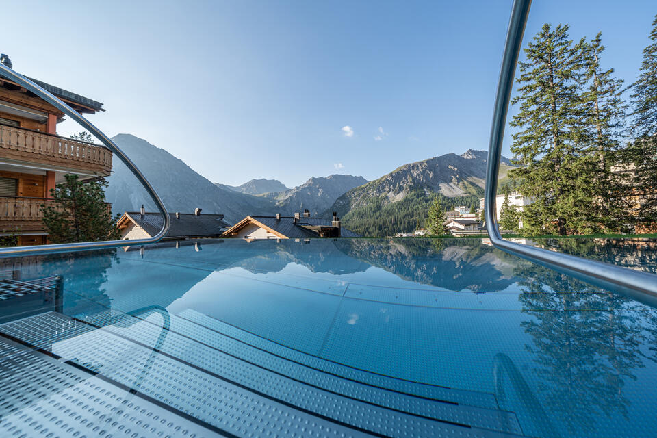 Outdoor pool at the Waldhotel