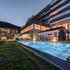 outdoor pool hotel Arosa