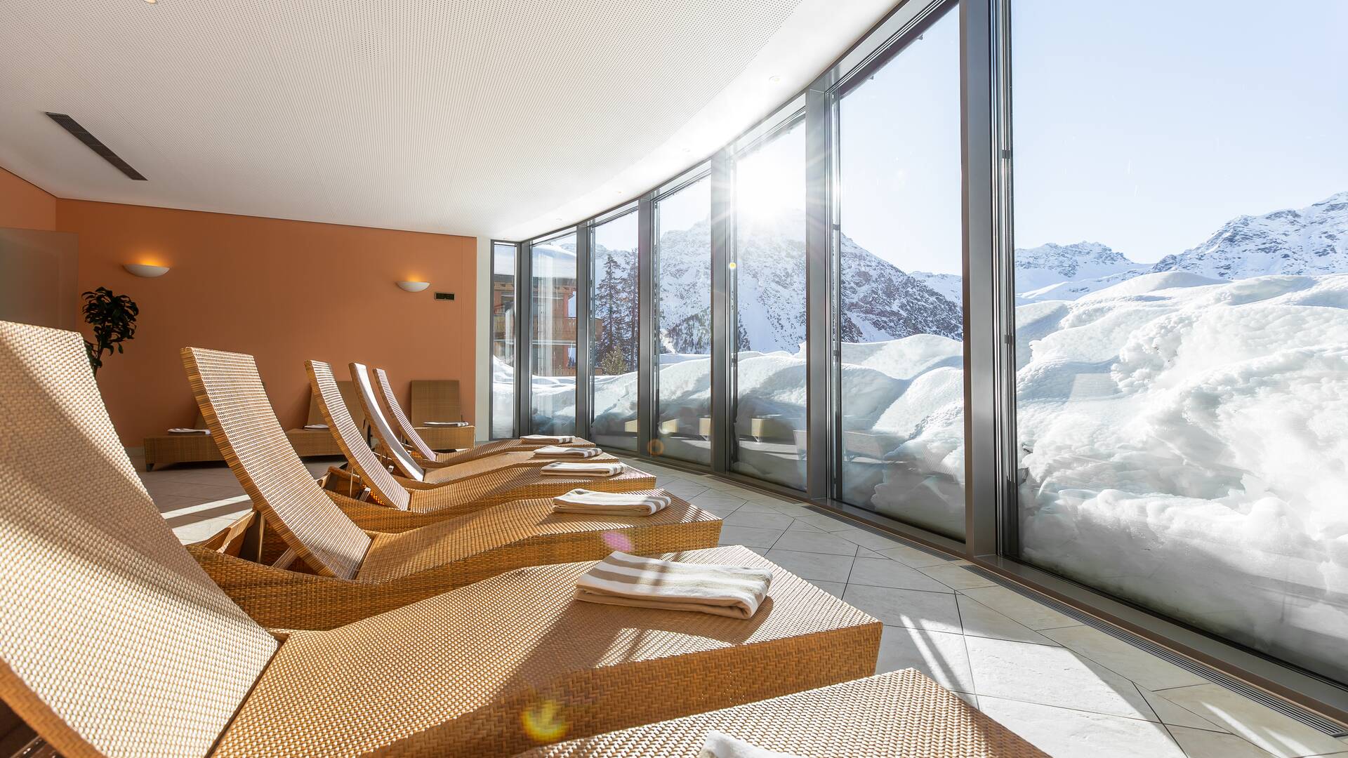 relax on holiday in Arosa